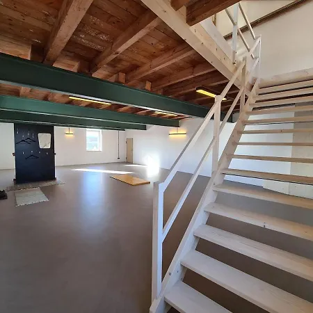 Loft Zum Alten Kraftwerk * Херцогенбург